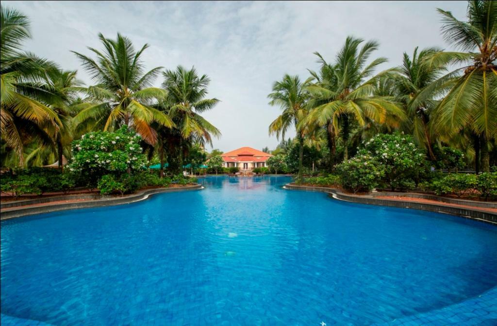 Ocean Spray Hotel Kālapettai Kültér fotó